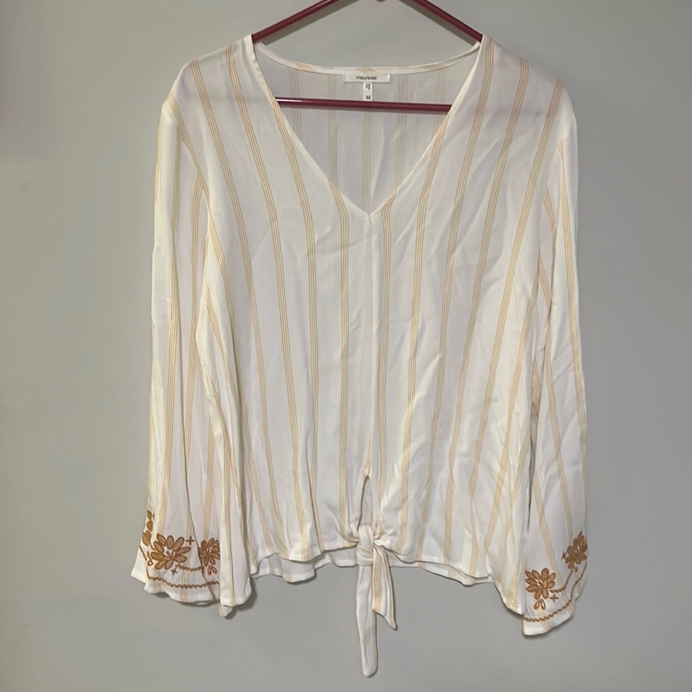Maurices medium blouse